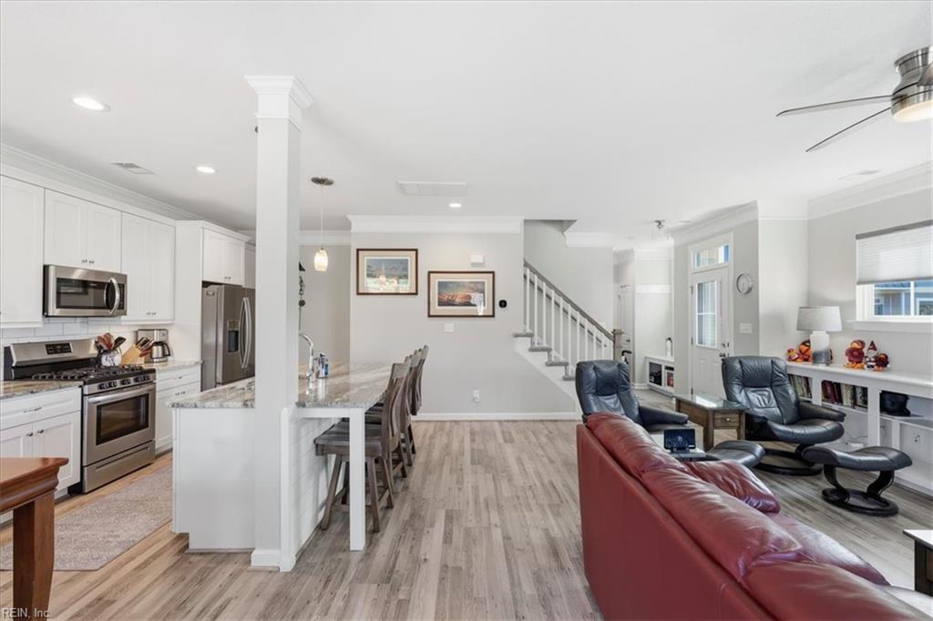 5299 Sports Club RN 105