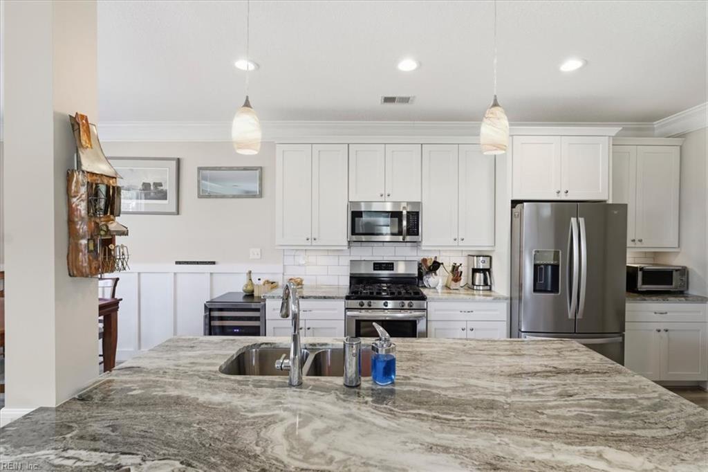 5299 Sports Club RN 105