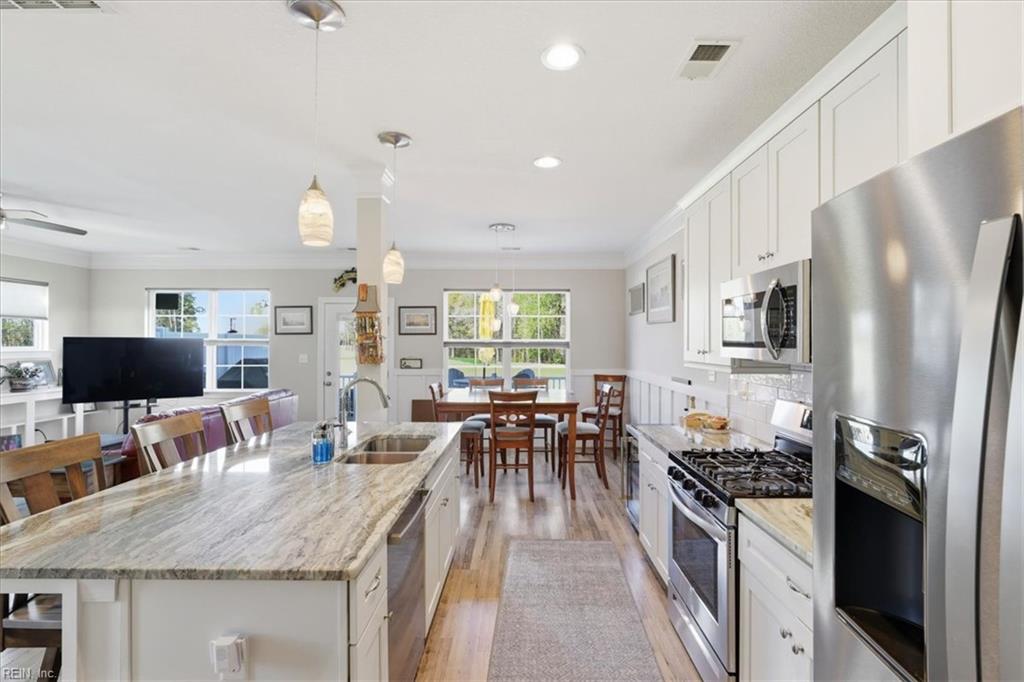 5299 Sports Club RN 105