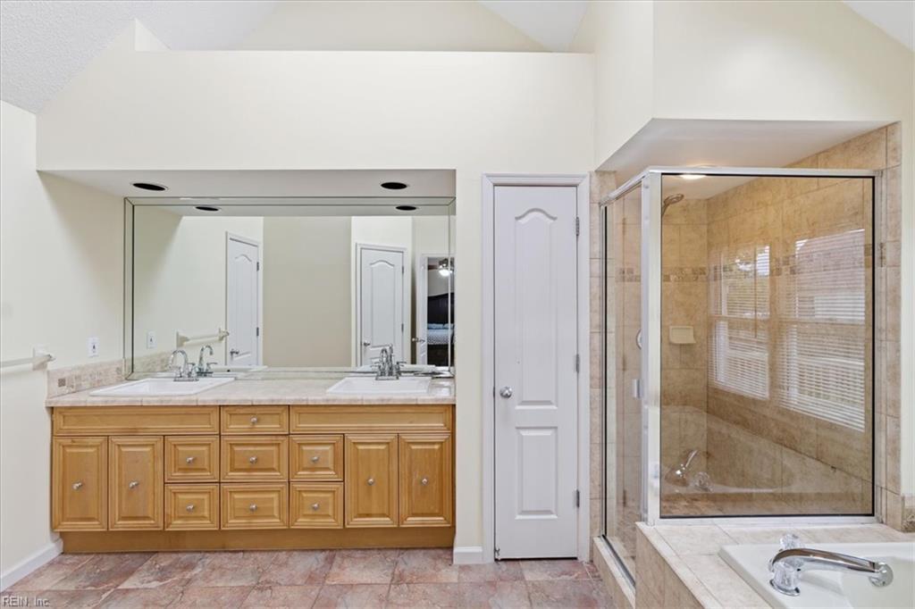 3713 Gumwood Court CT