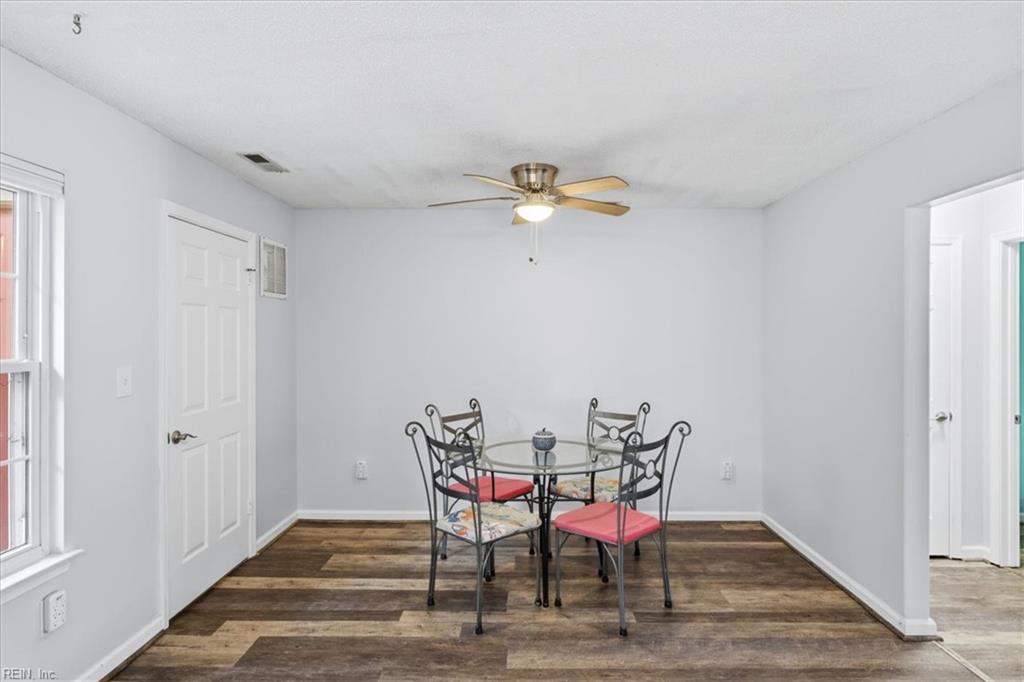 860 Gas Light LN