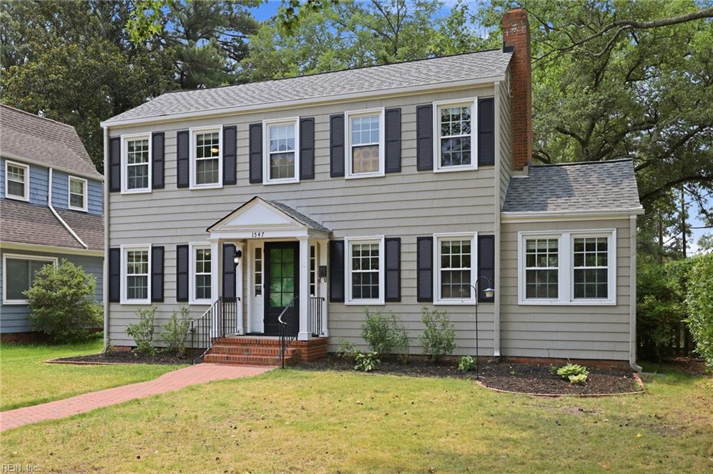 1547 Cedar LN
