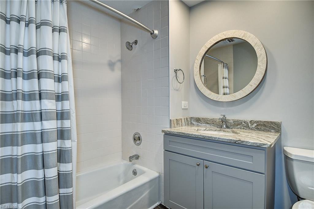 215 Brooke AVE 411
