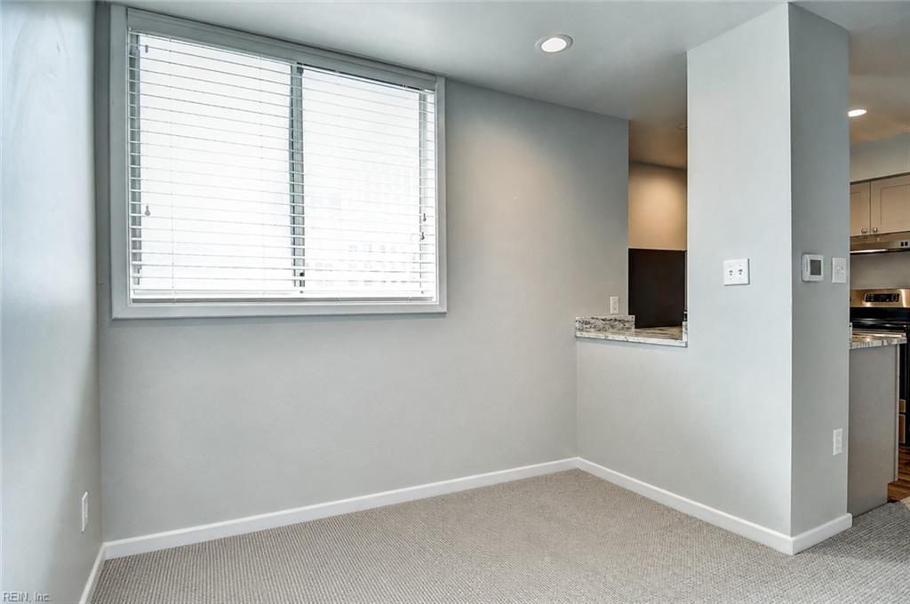 215 Brooke AVE 411