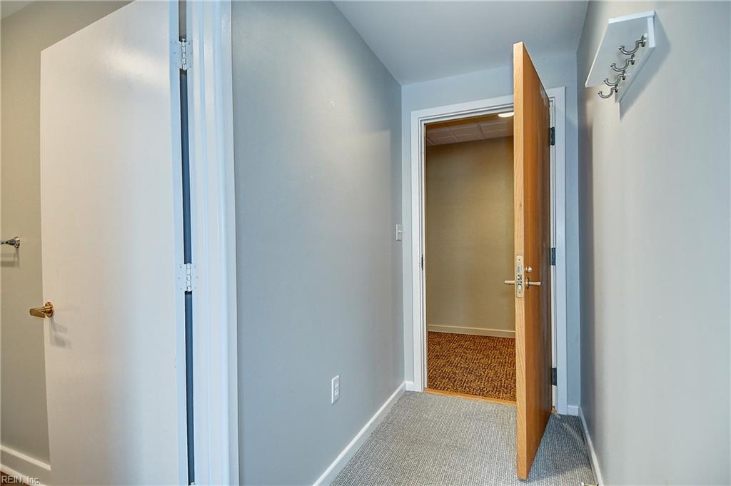 215 Brooke AVE 411