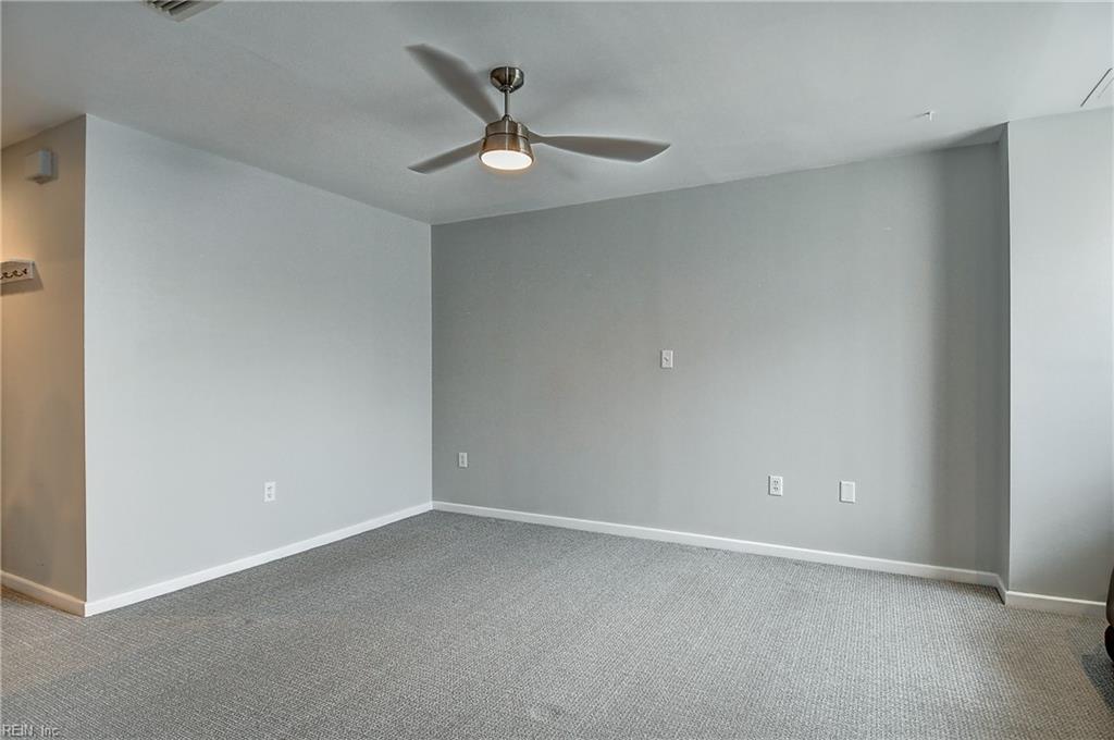 215 Brooke AVE 411