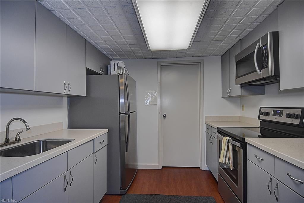215 Brooke Ave AVE 307