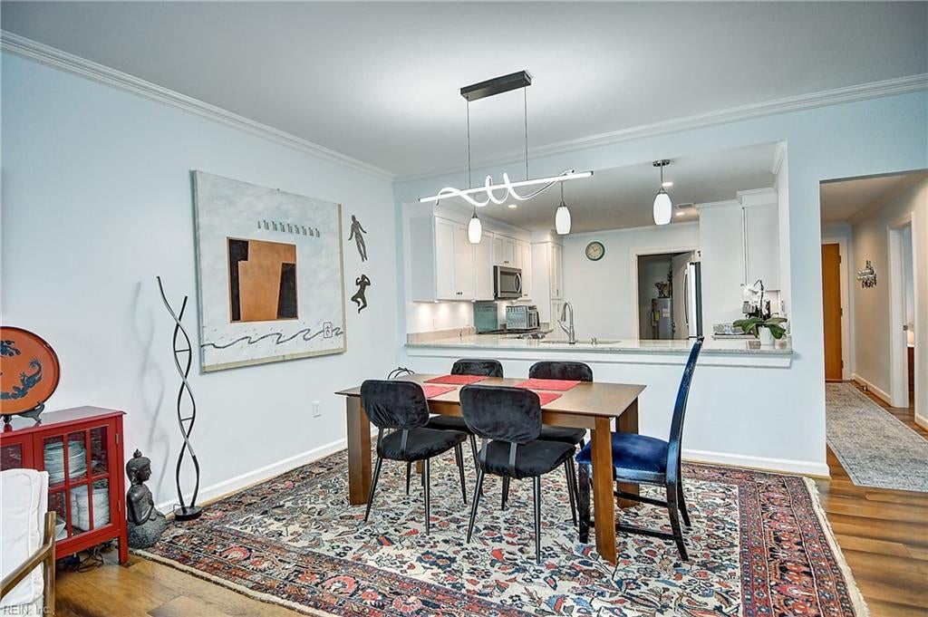215 Brooke Ave AVE 307