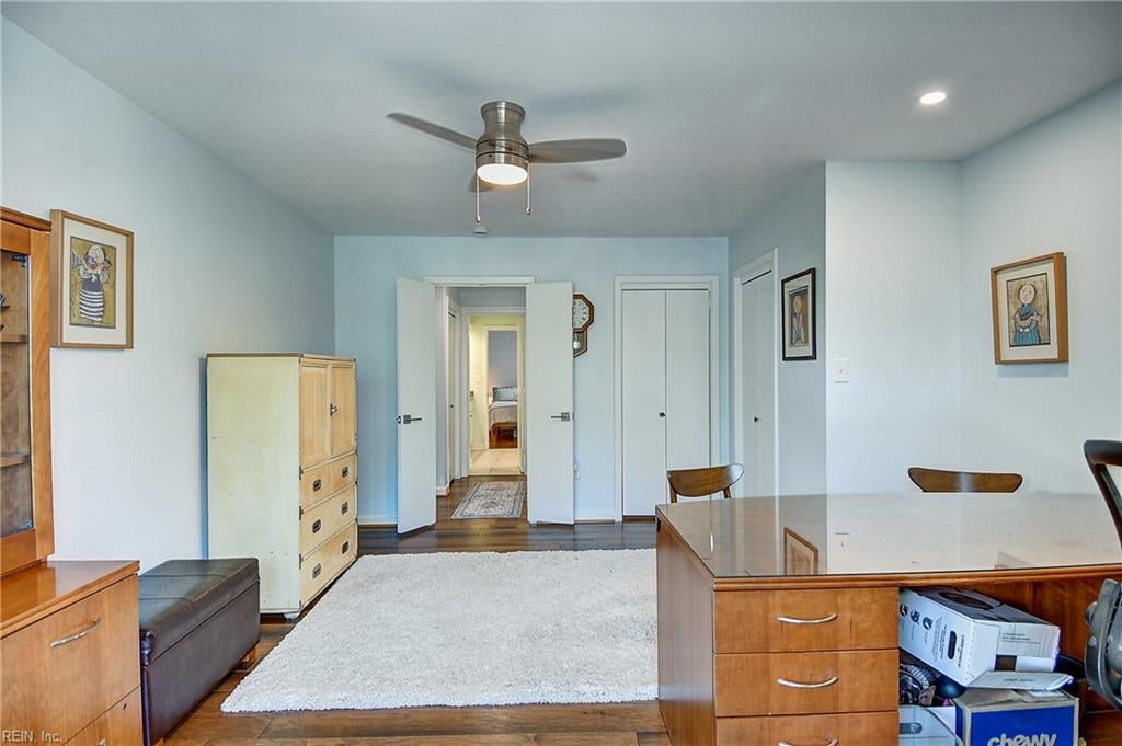 215 Brooke Ave AVE 307