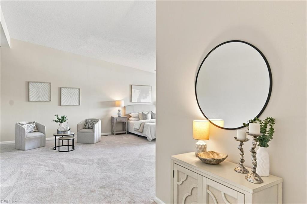 401 College PL 20