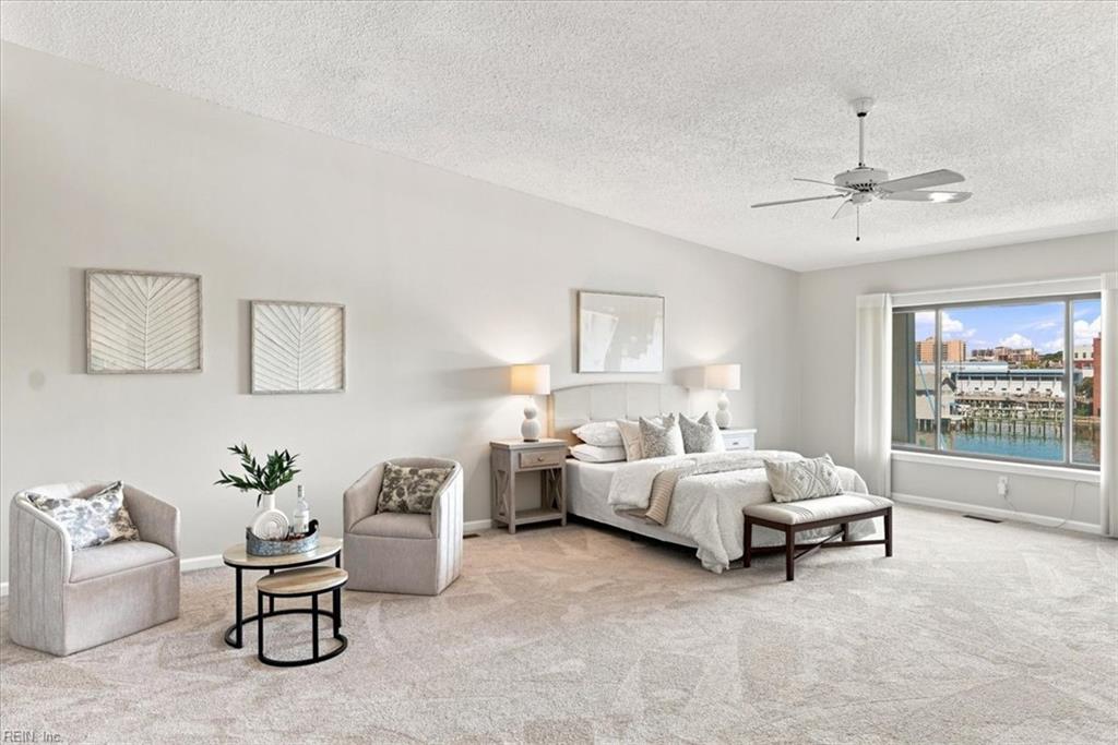 401 College PL 20