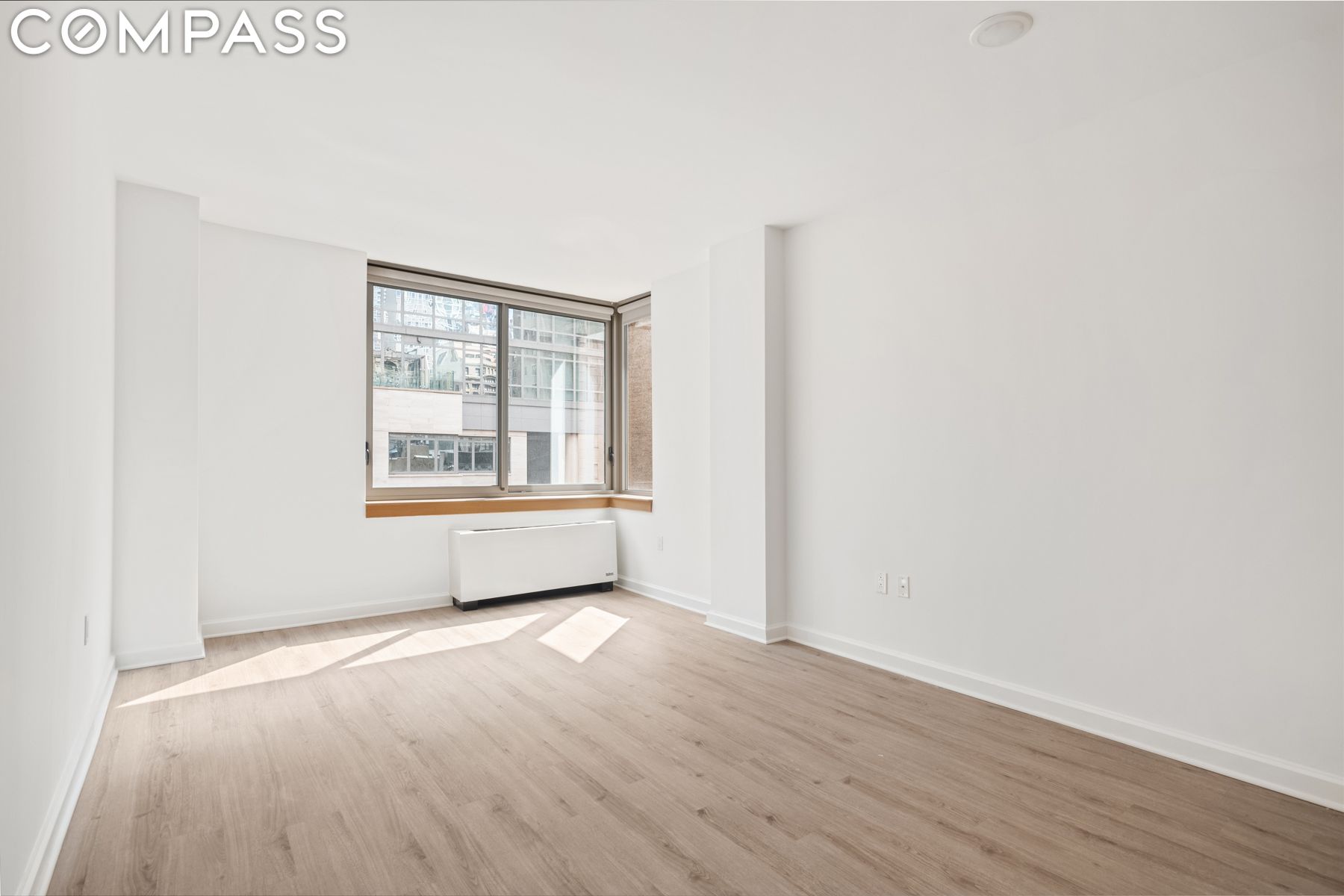 35 W 33rd Street 5E
