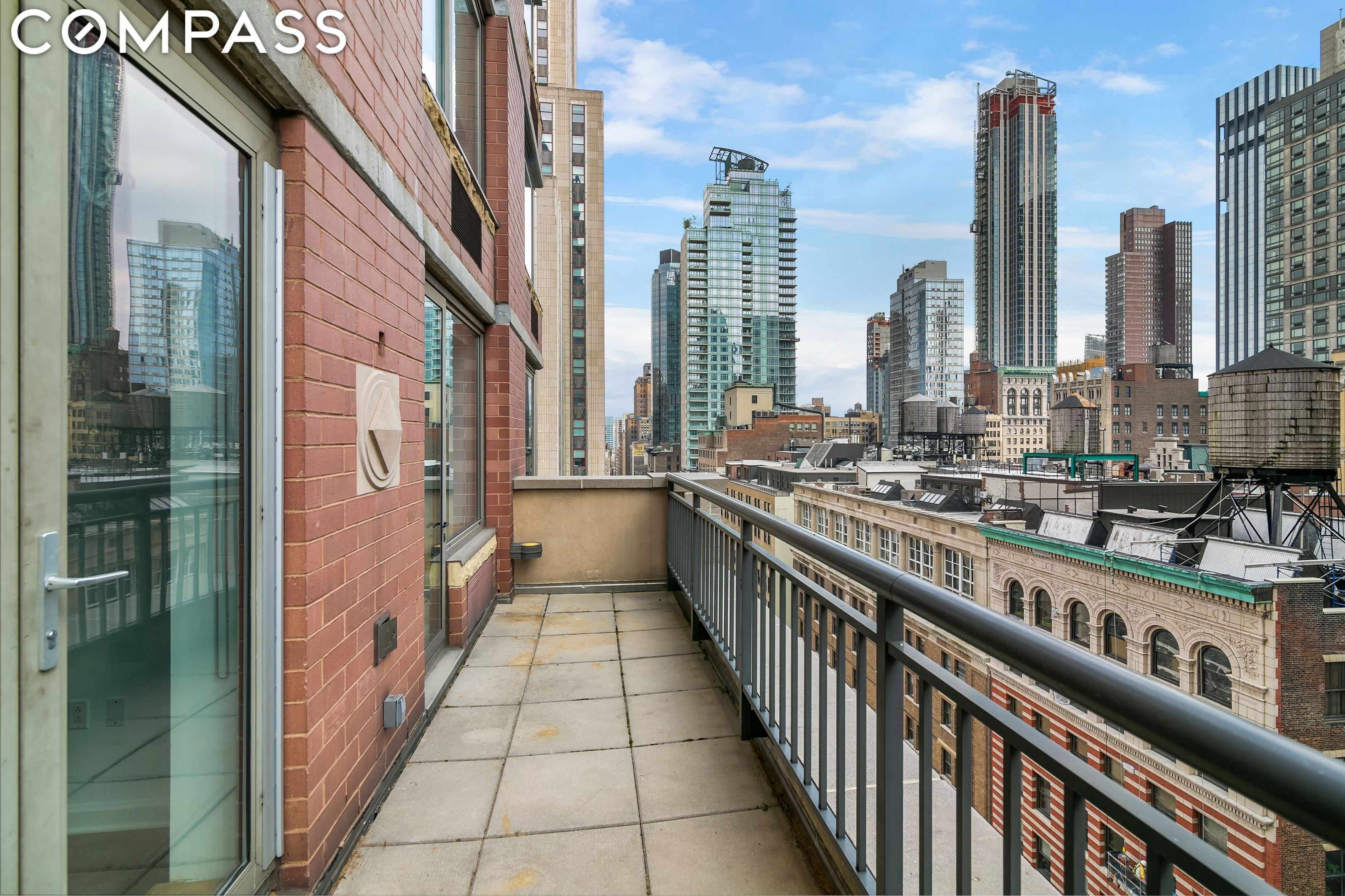 35 W 33rd Street 17E