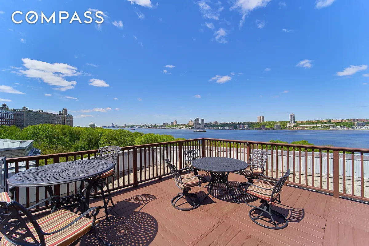 214 Riverside Drive 302