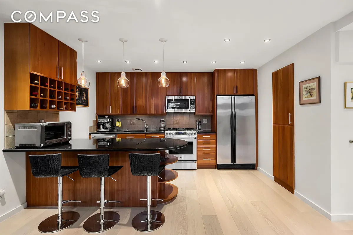 248 E 31st Street 1D