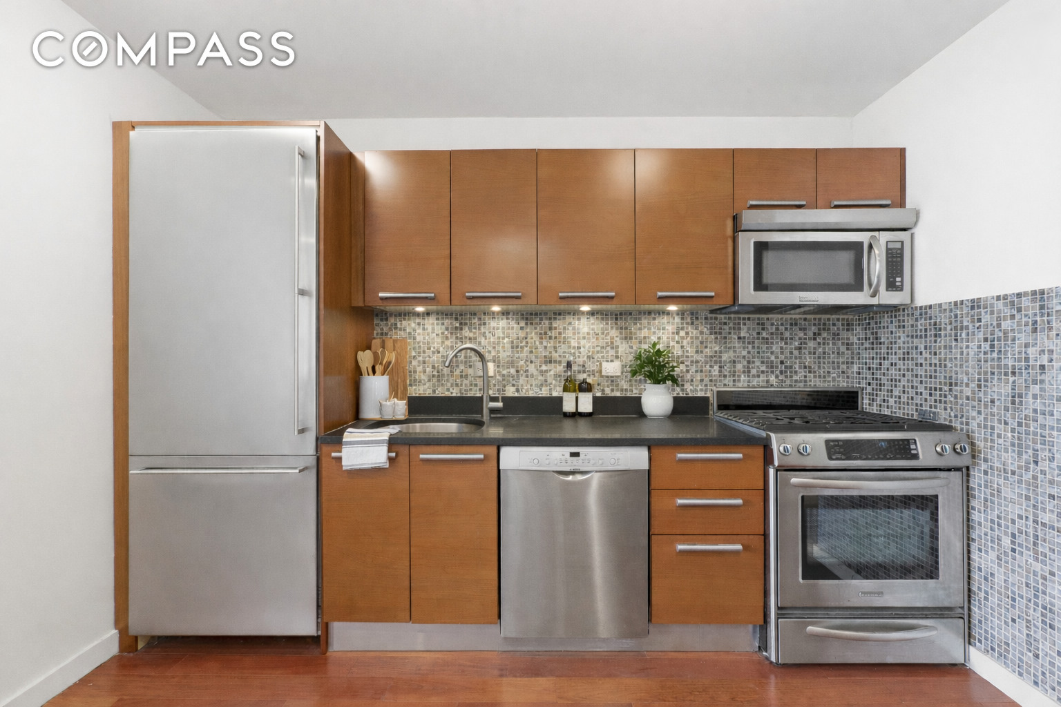 1485 5th Avenue 12G