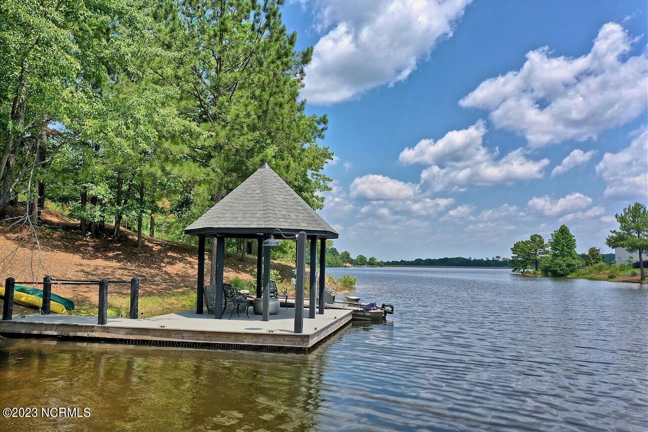 110 Rachels Point Road