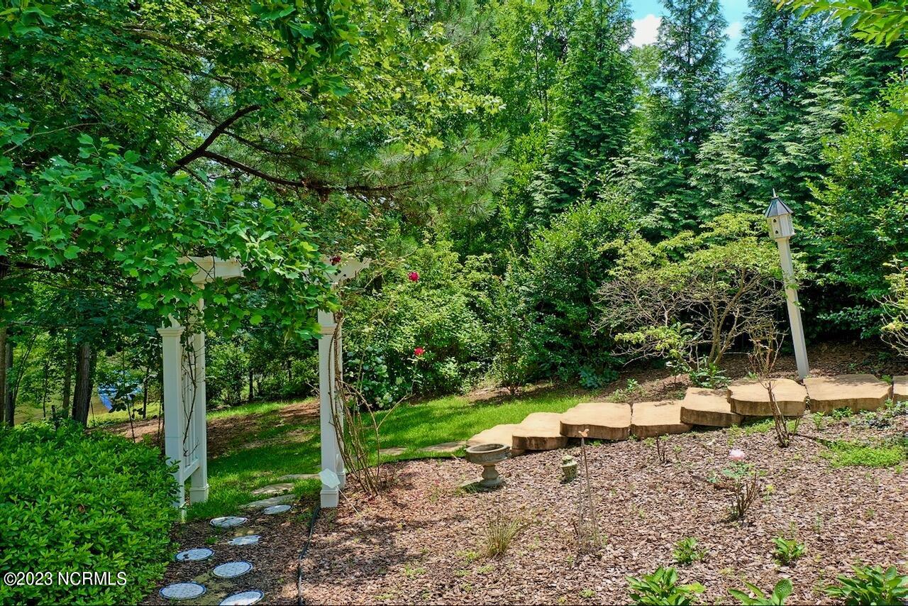 110 Rachels Point Road