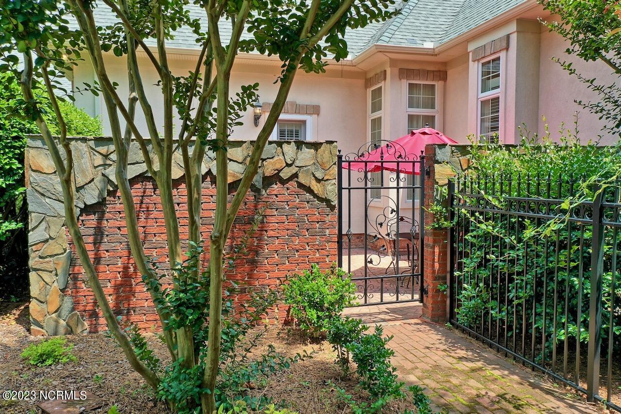 110 Rachels Point Road
