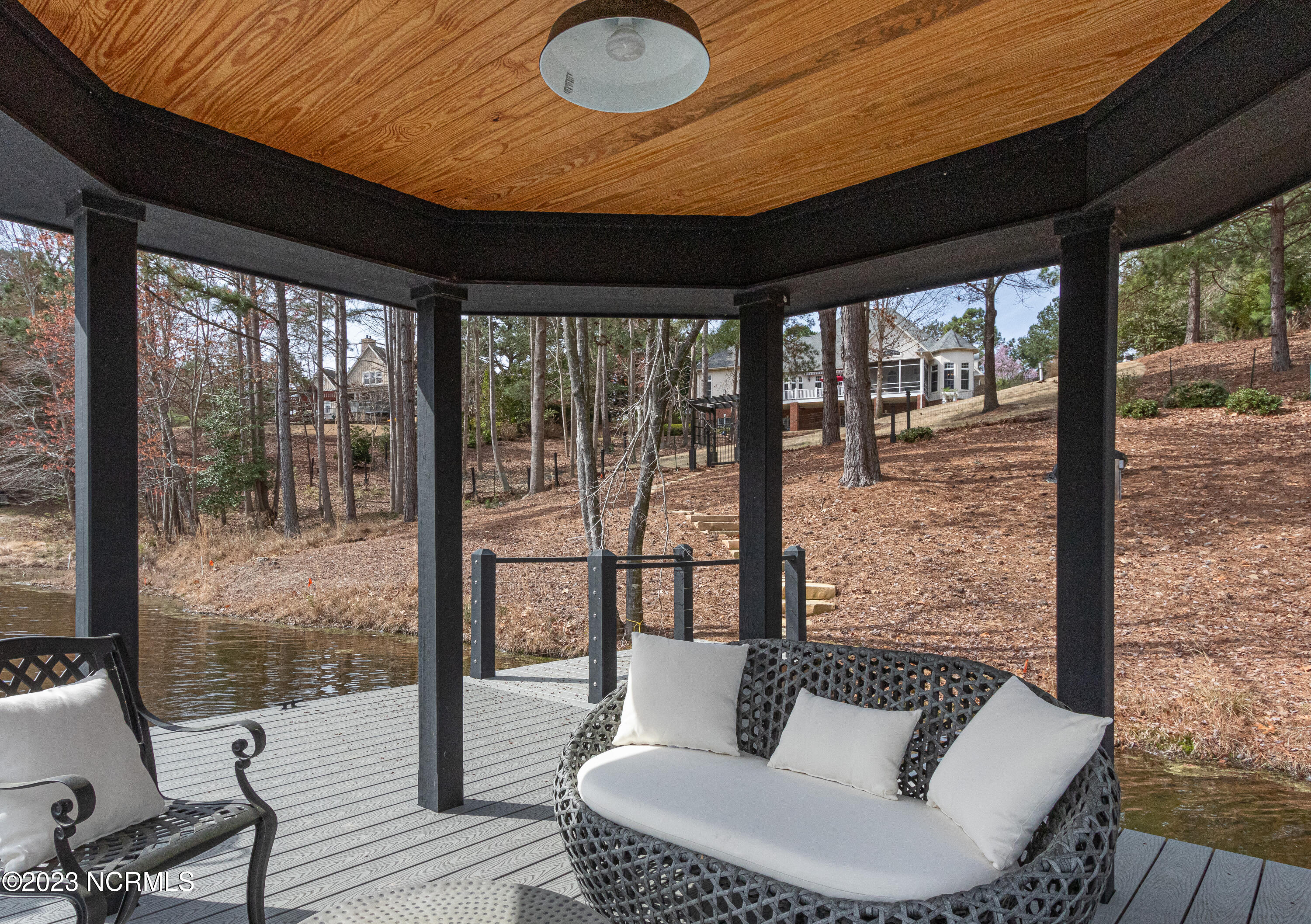 110 Rachels Point Road