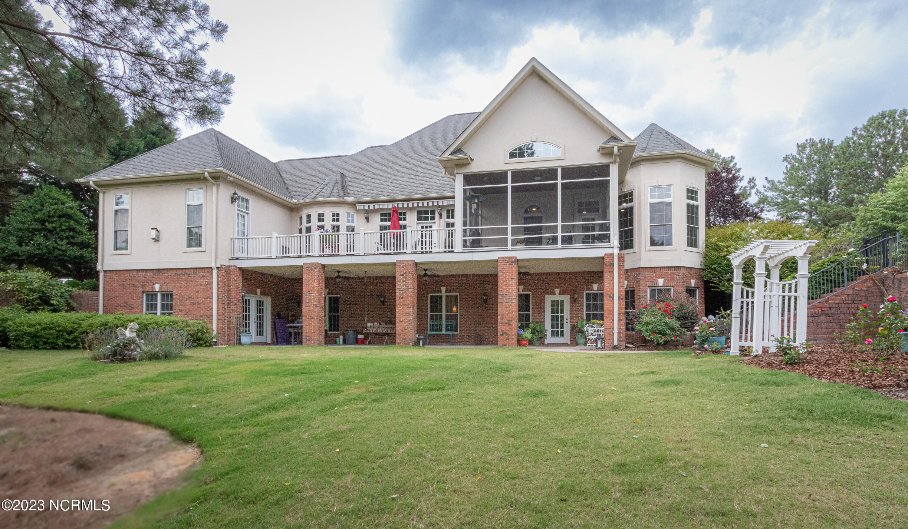 110 Rachels Point Road