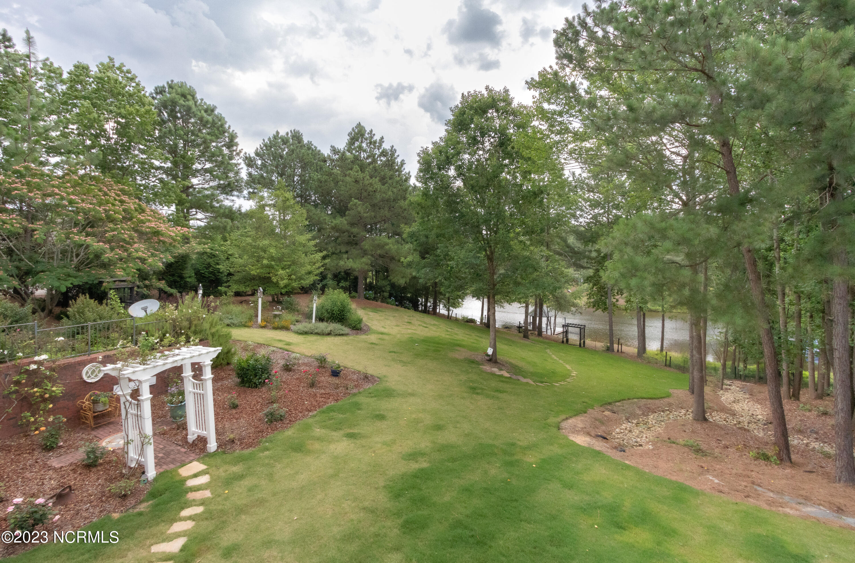 110 Rachels Point Road