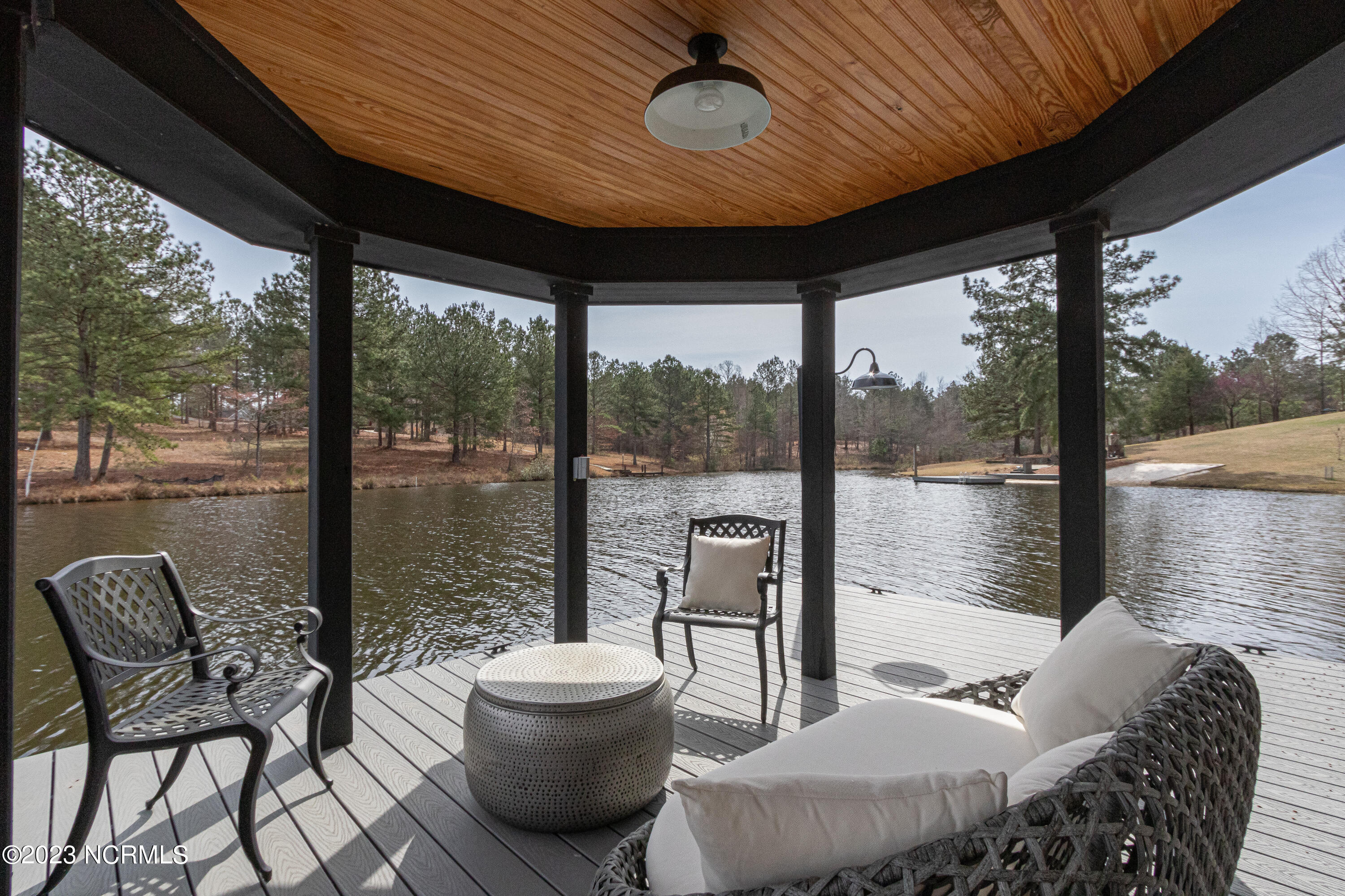 110 Rachels Point Road