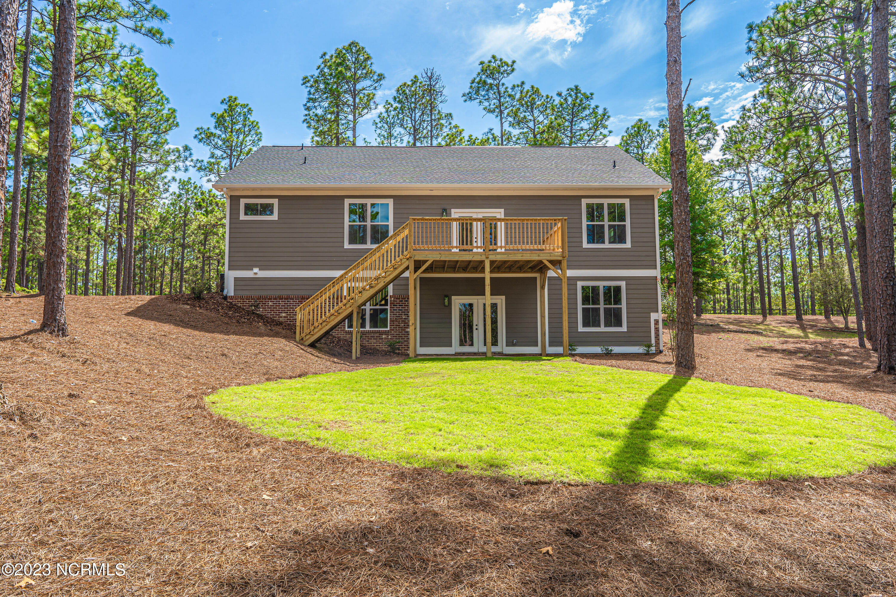 337 Longleaf Drive