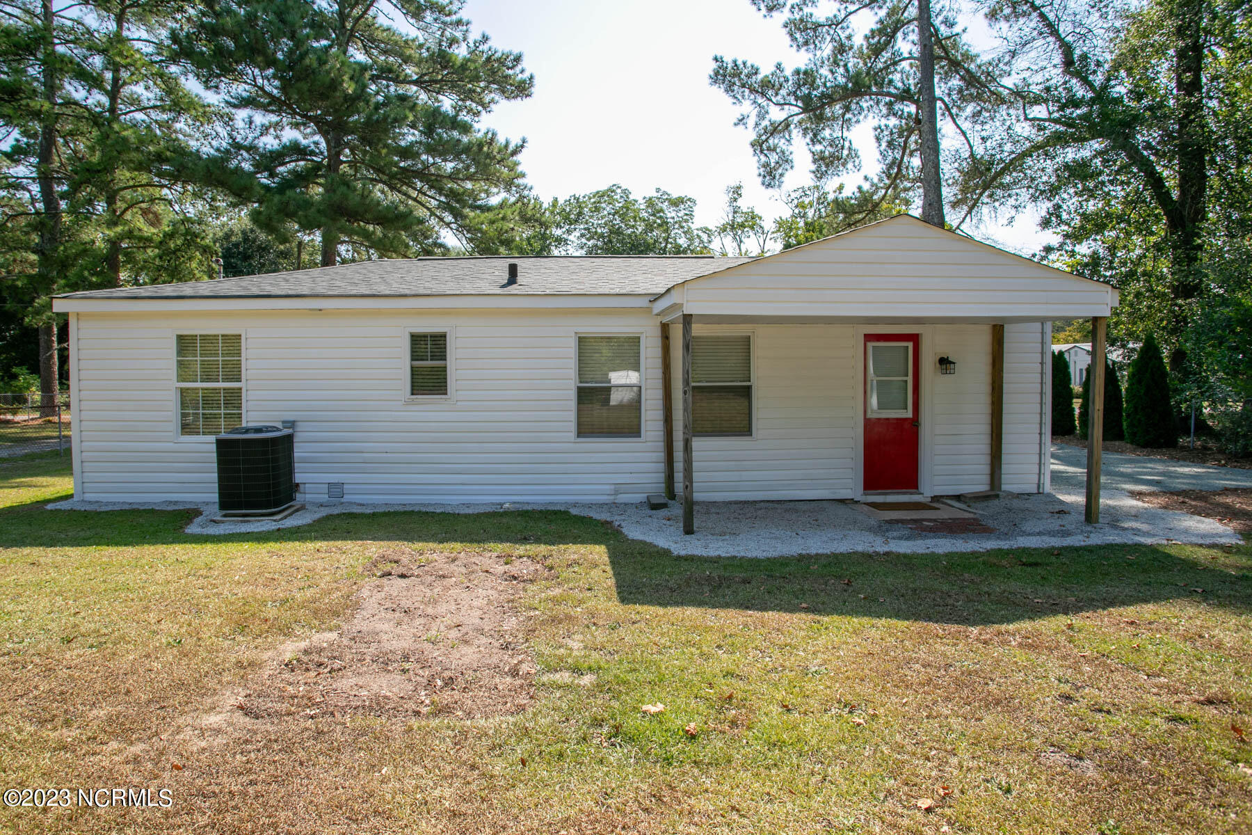 276 Edgewood Terrace Drive