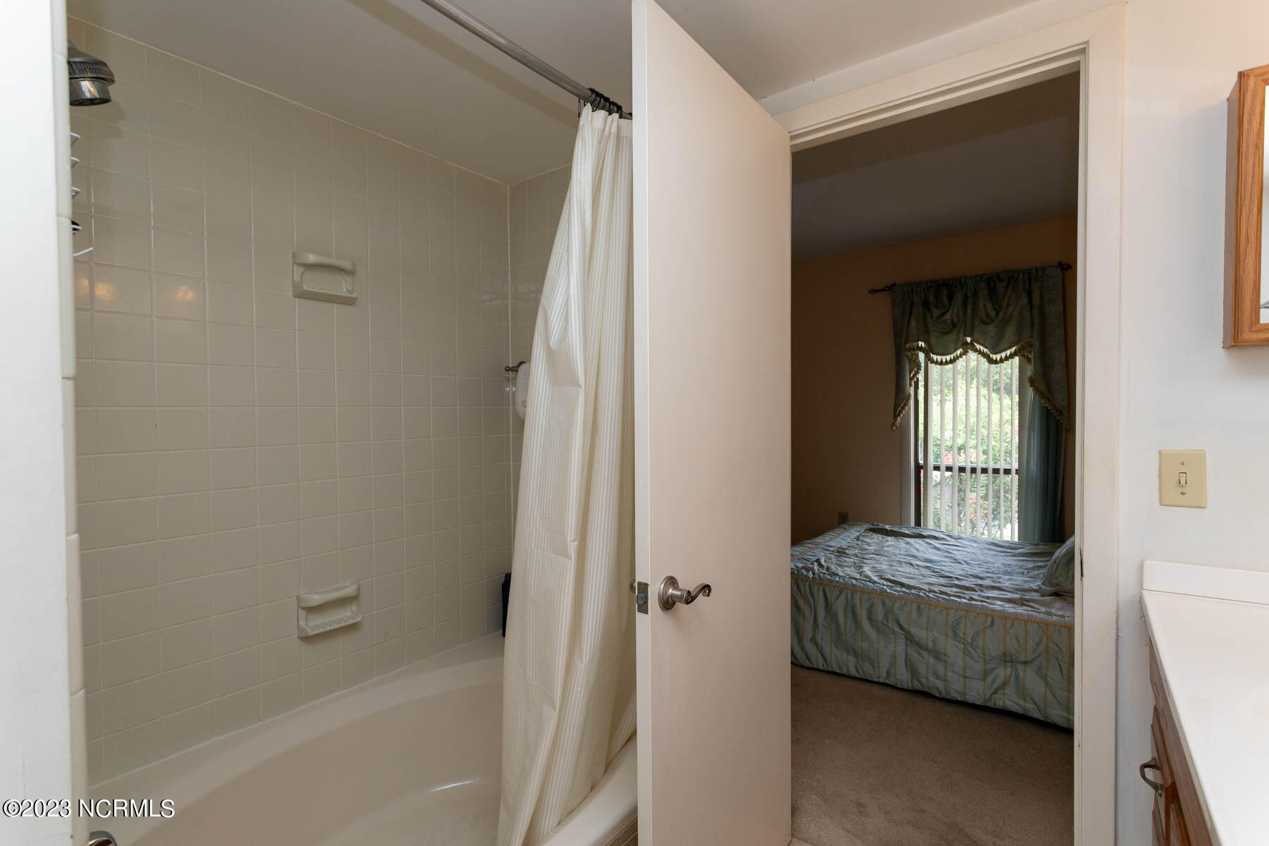 800 Saint Andrews Drive, 210