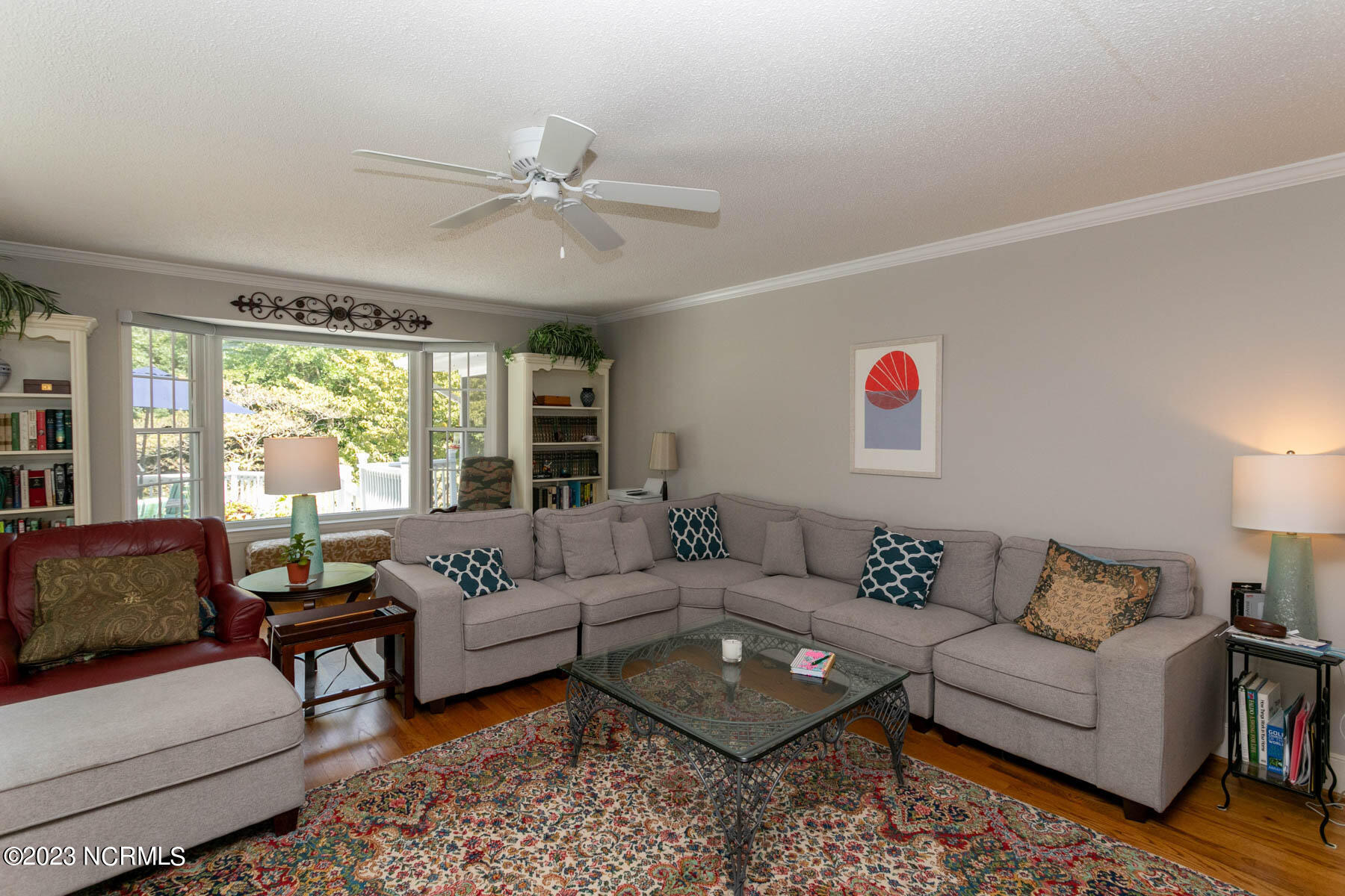 104 Sweetbriar Court