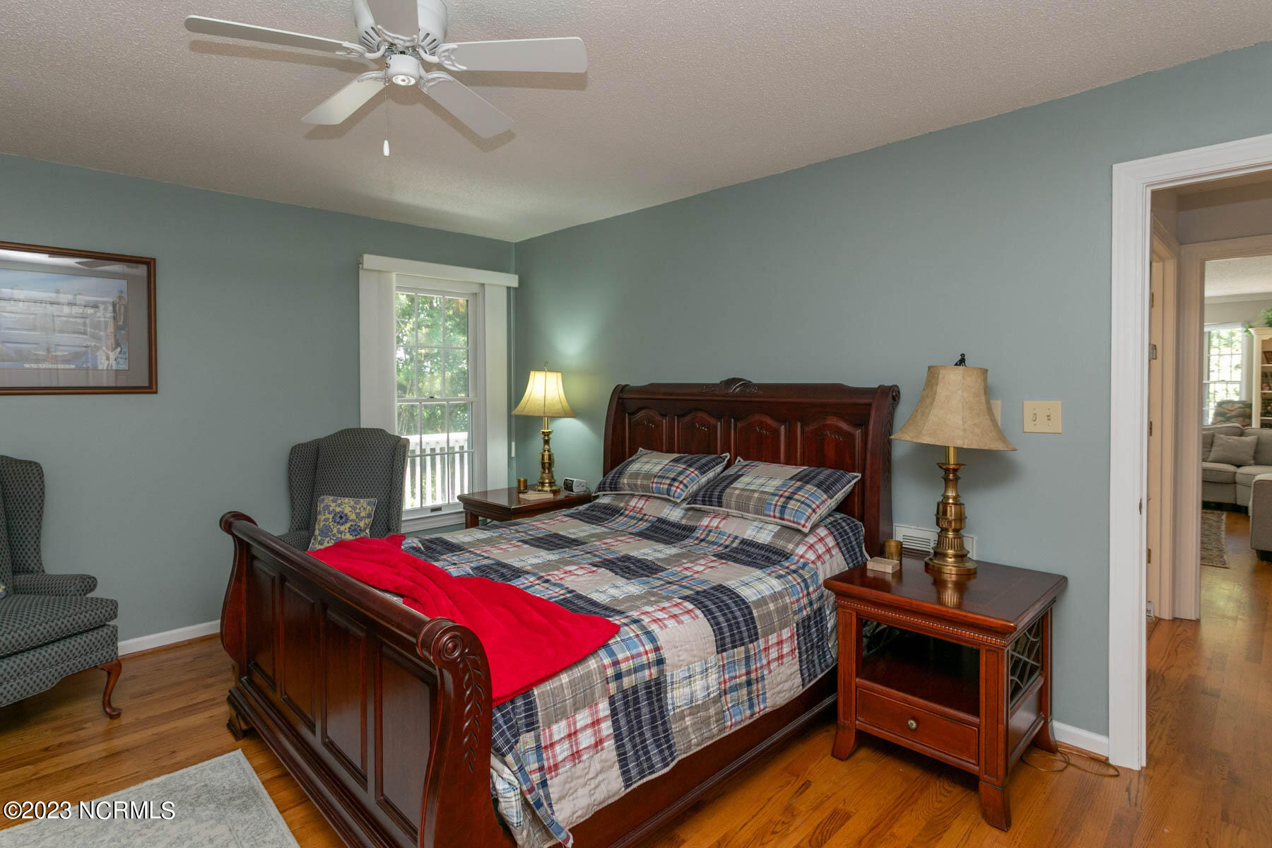 104 Sweetbriar Court