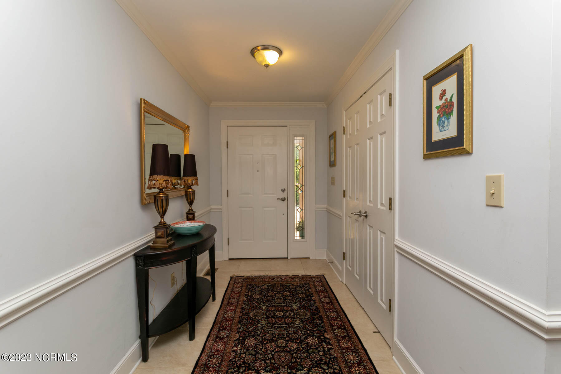 104 Sweetbriar Court