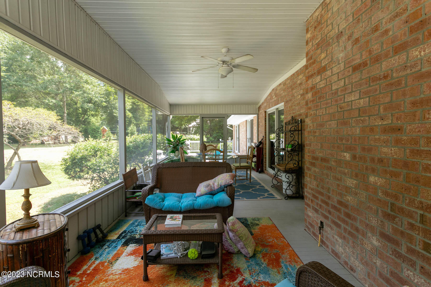 104 Sweetbriar Court