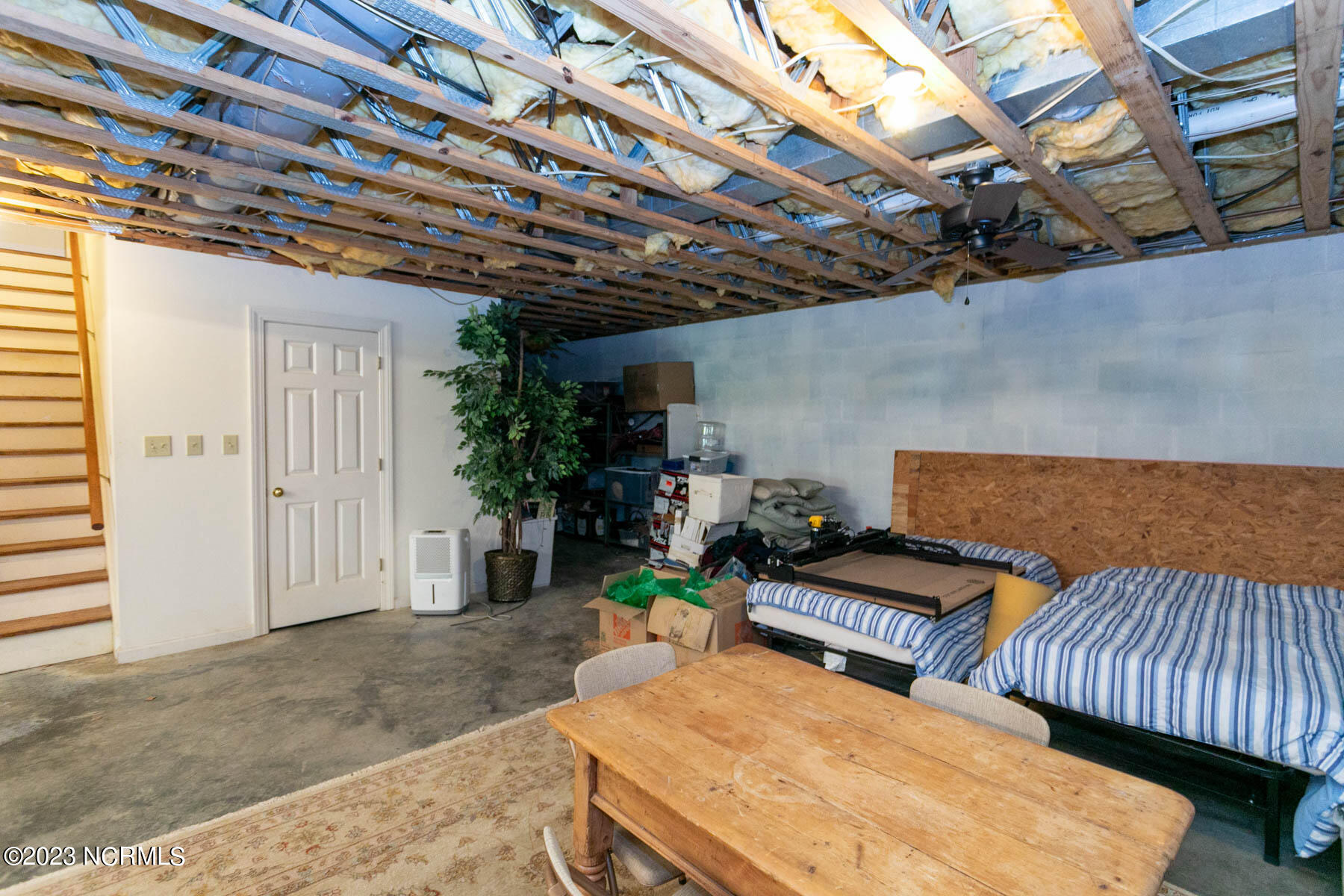 104 Sweetbriar Court