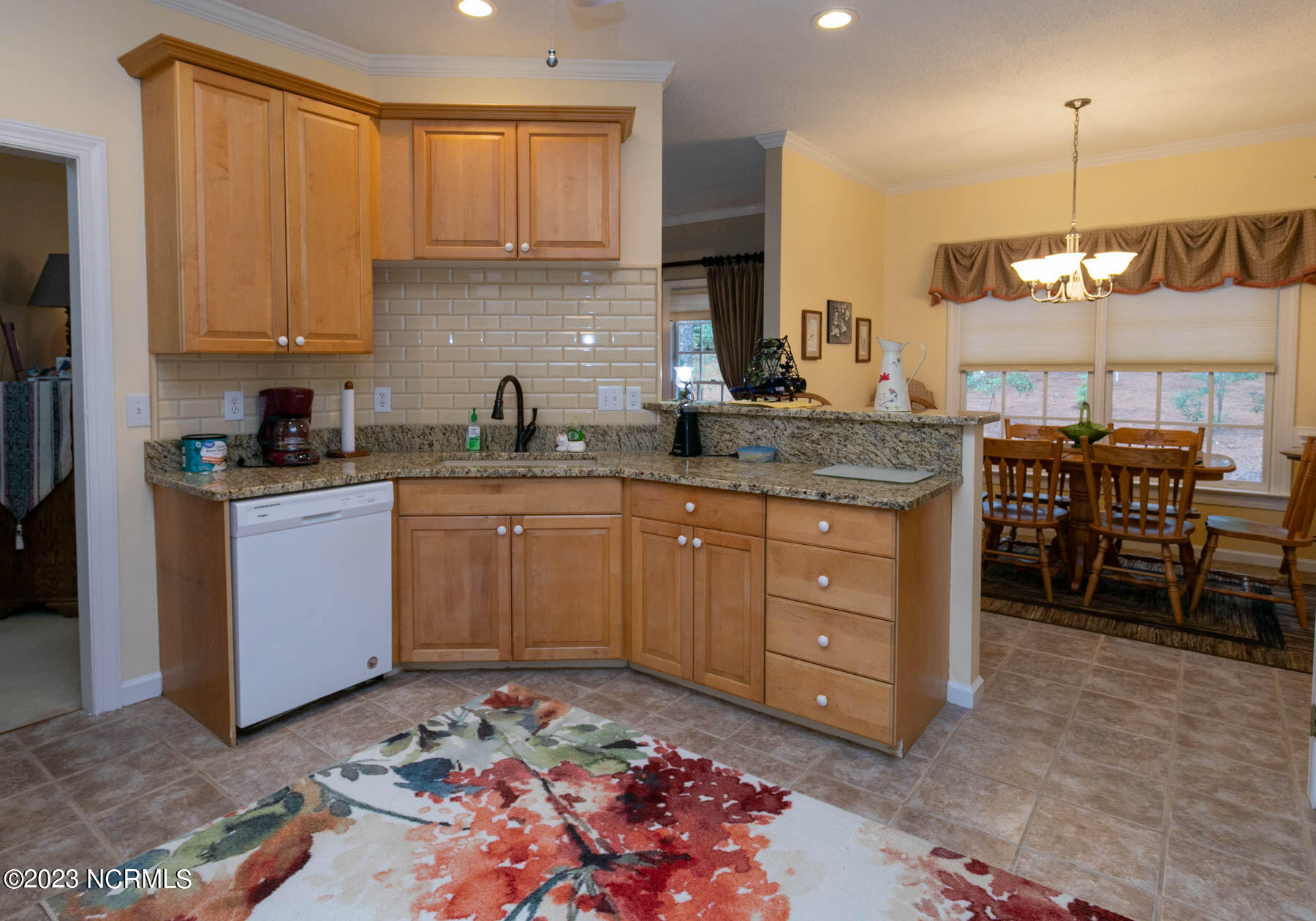 80 Bridle Path Circle