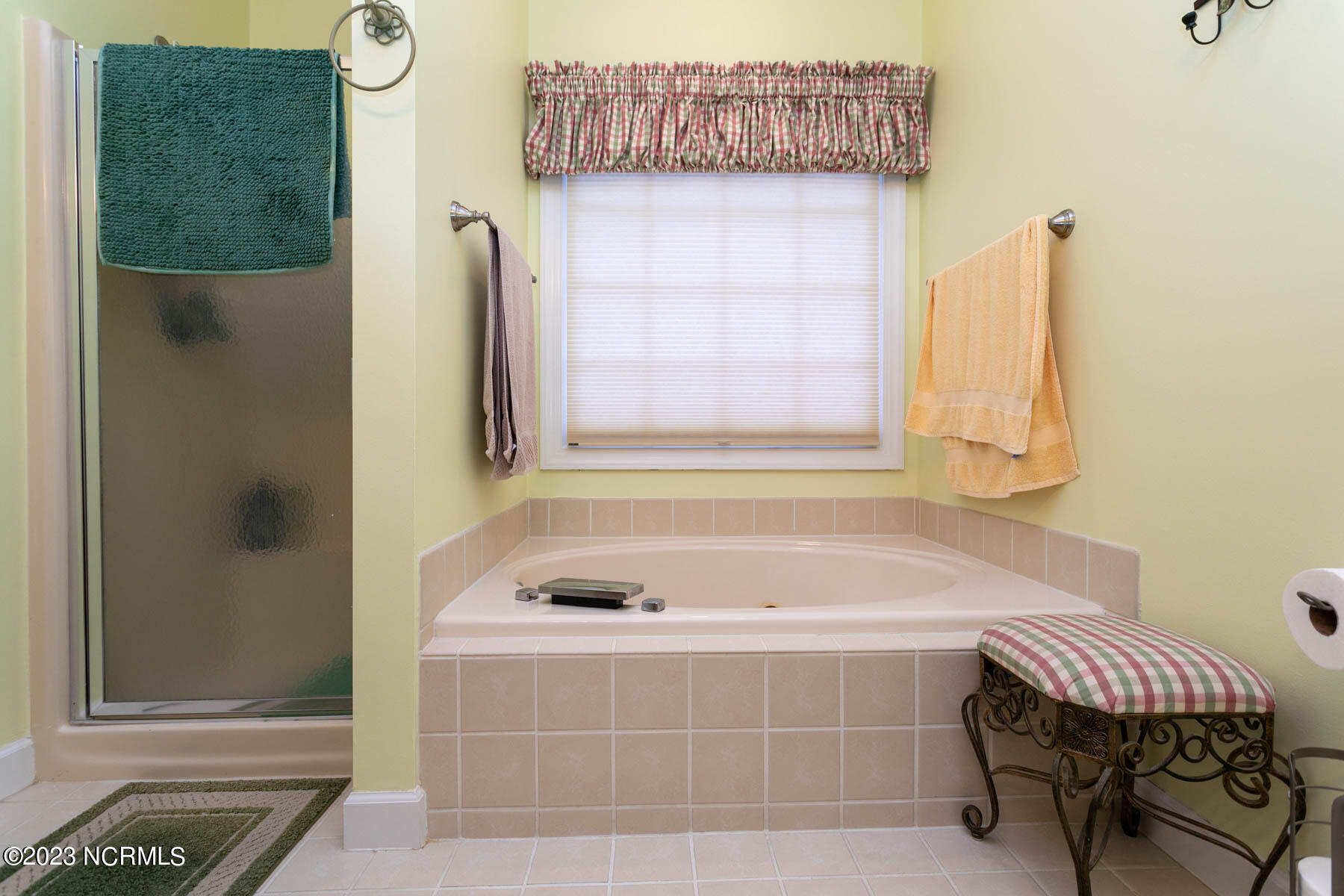 80 Bridle Path Circle