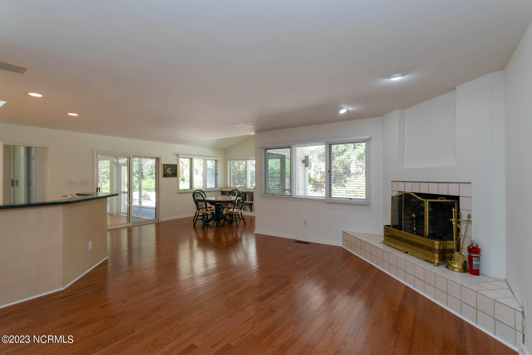 195 Lake Dornoch Drive