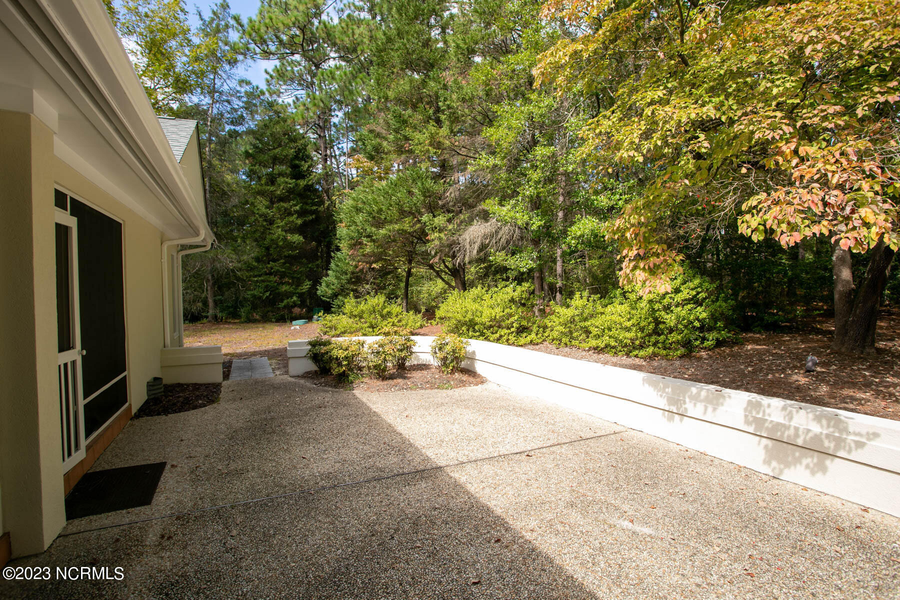 195 Lake Dornoch Drive