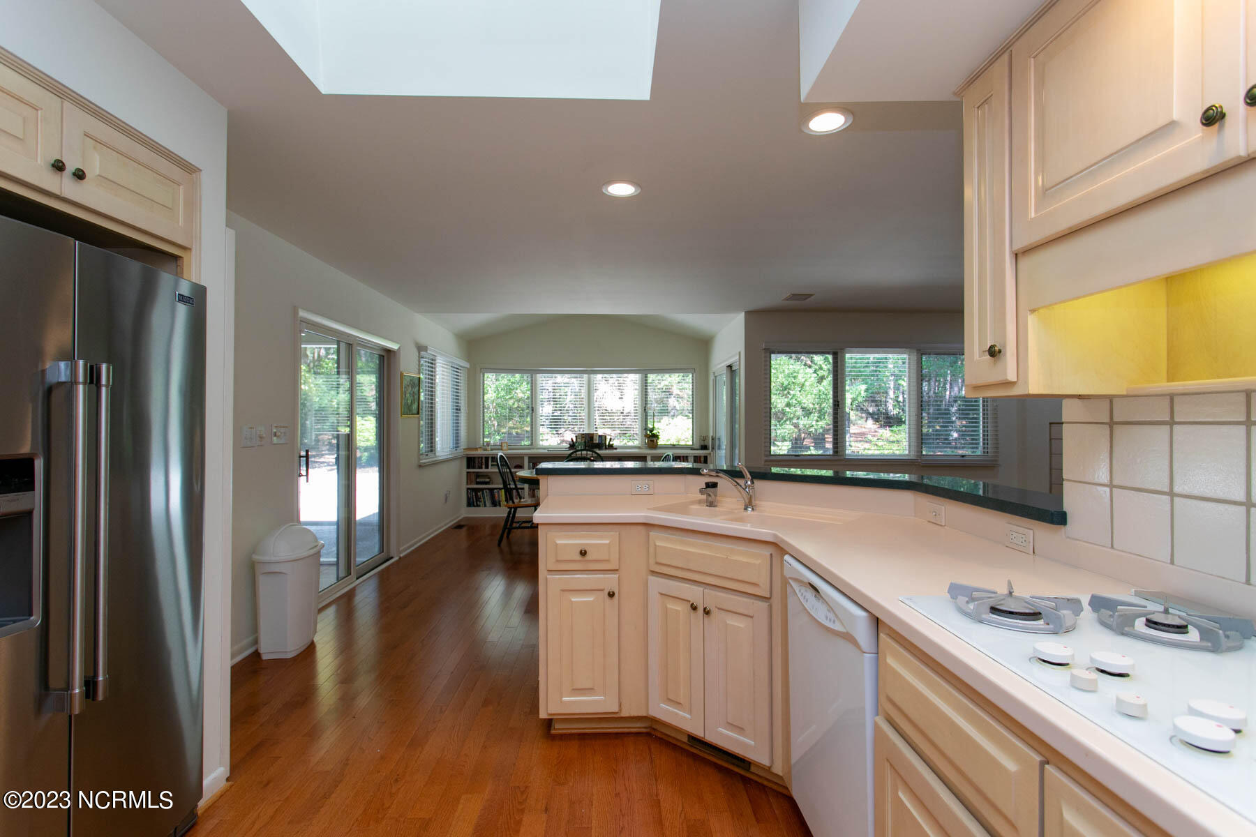 195 Lake Dornoch Drive