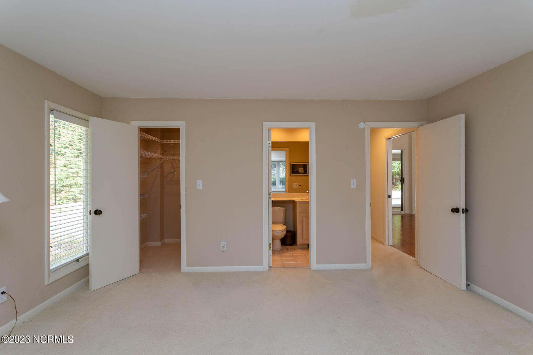 195 Lake Dornoch Drive