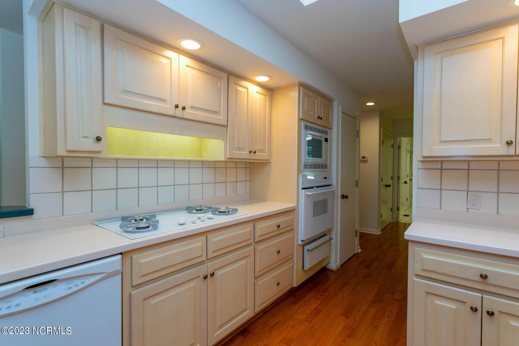 195 Lake Dornoch Drive