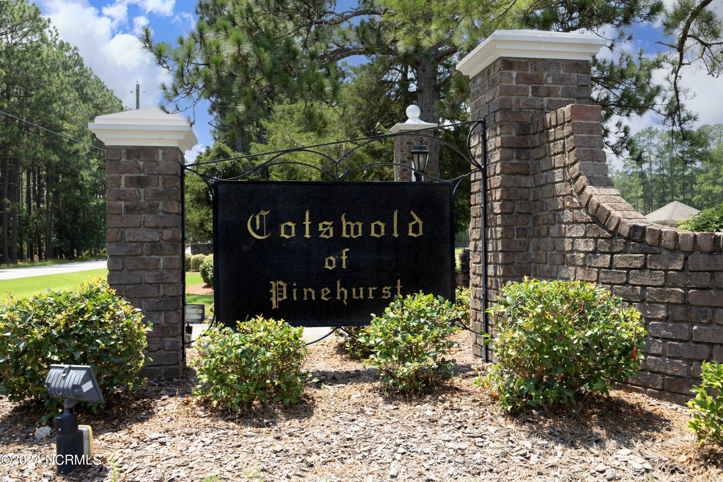 5 Regency Court, 11