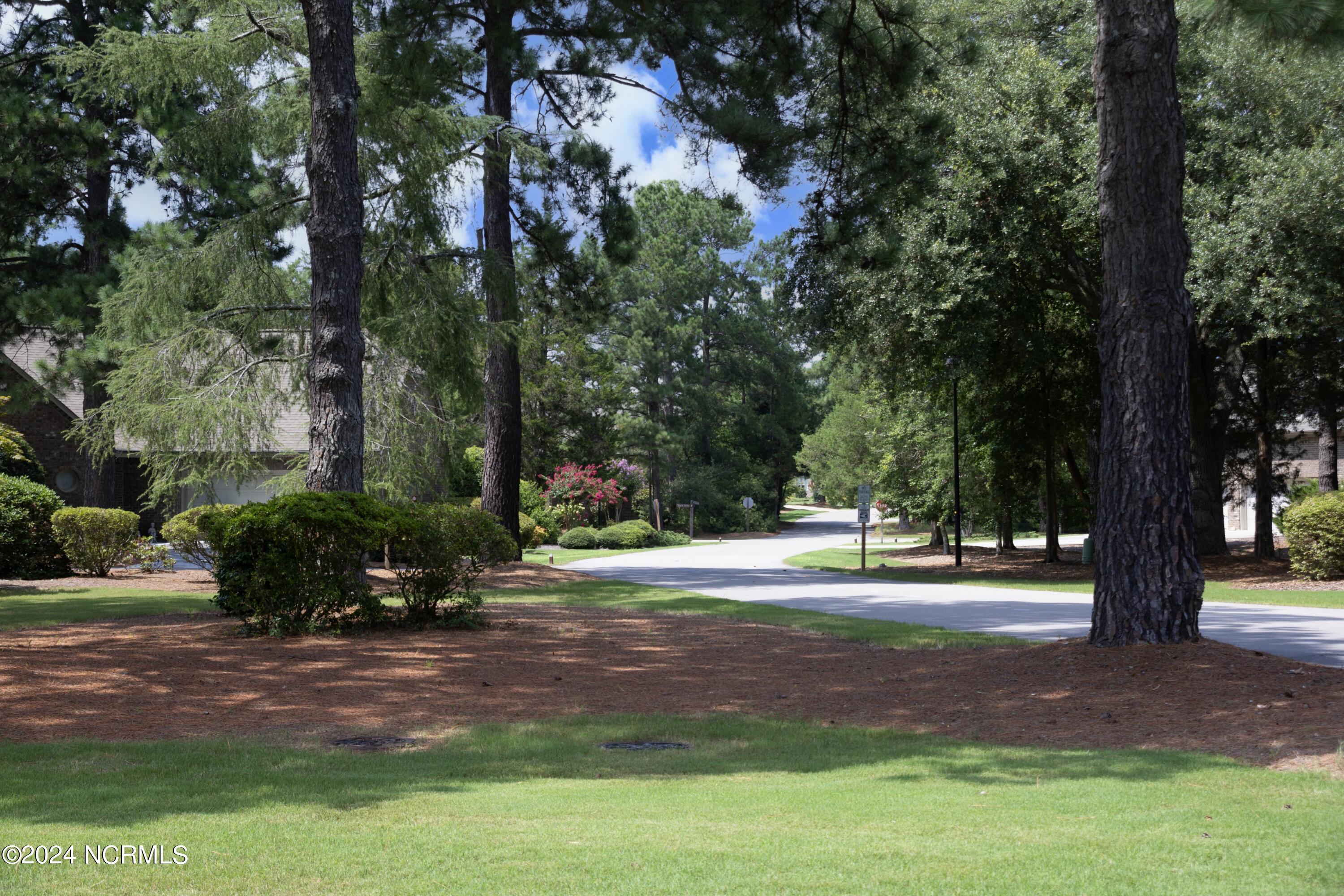 5 Regency Court, 11