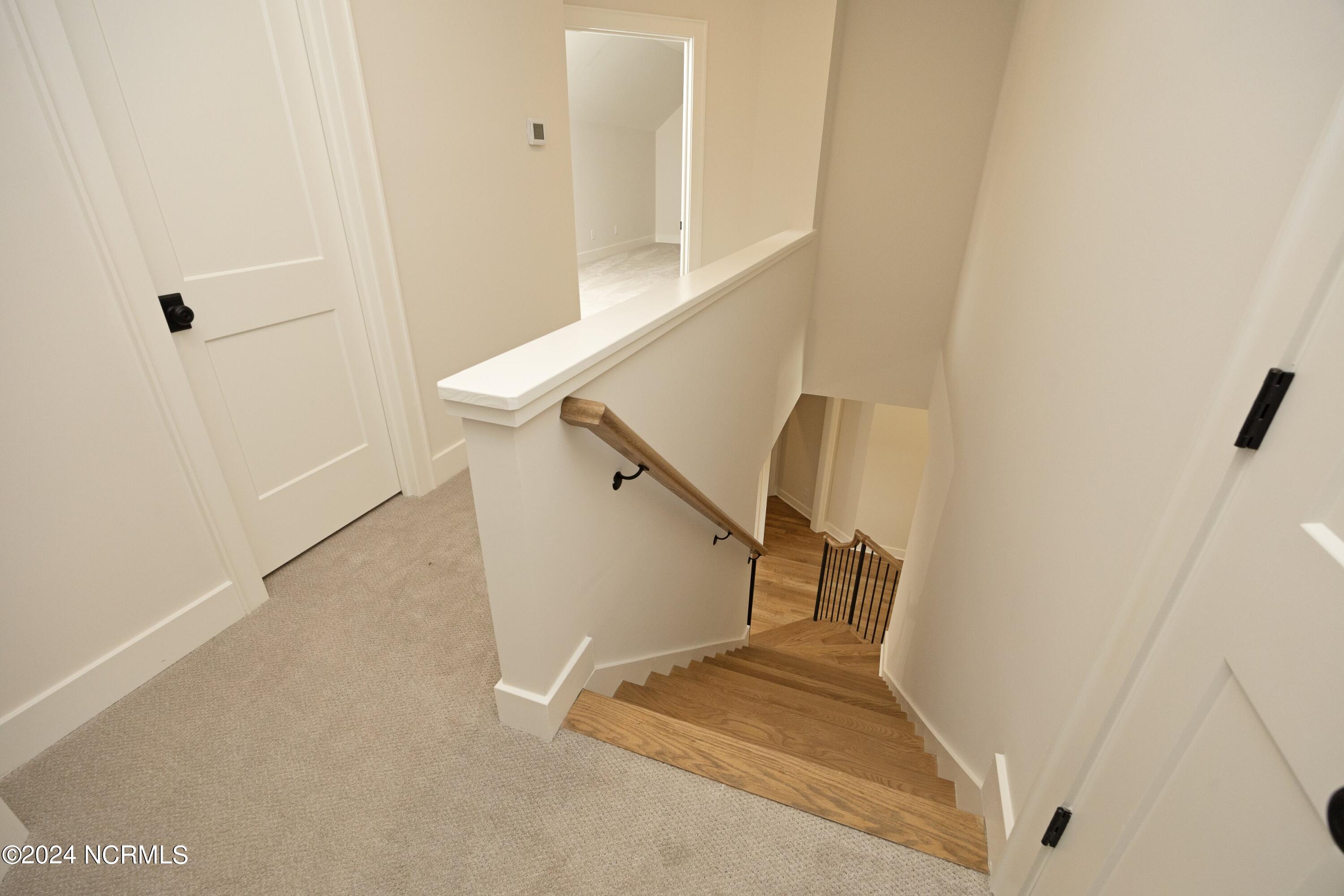 5 Regency Court, 11