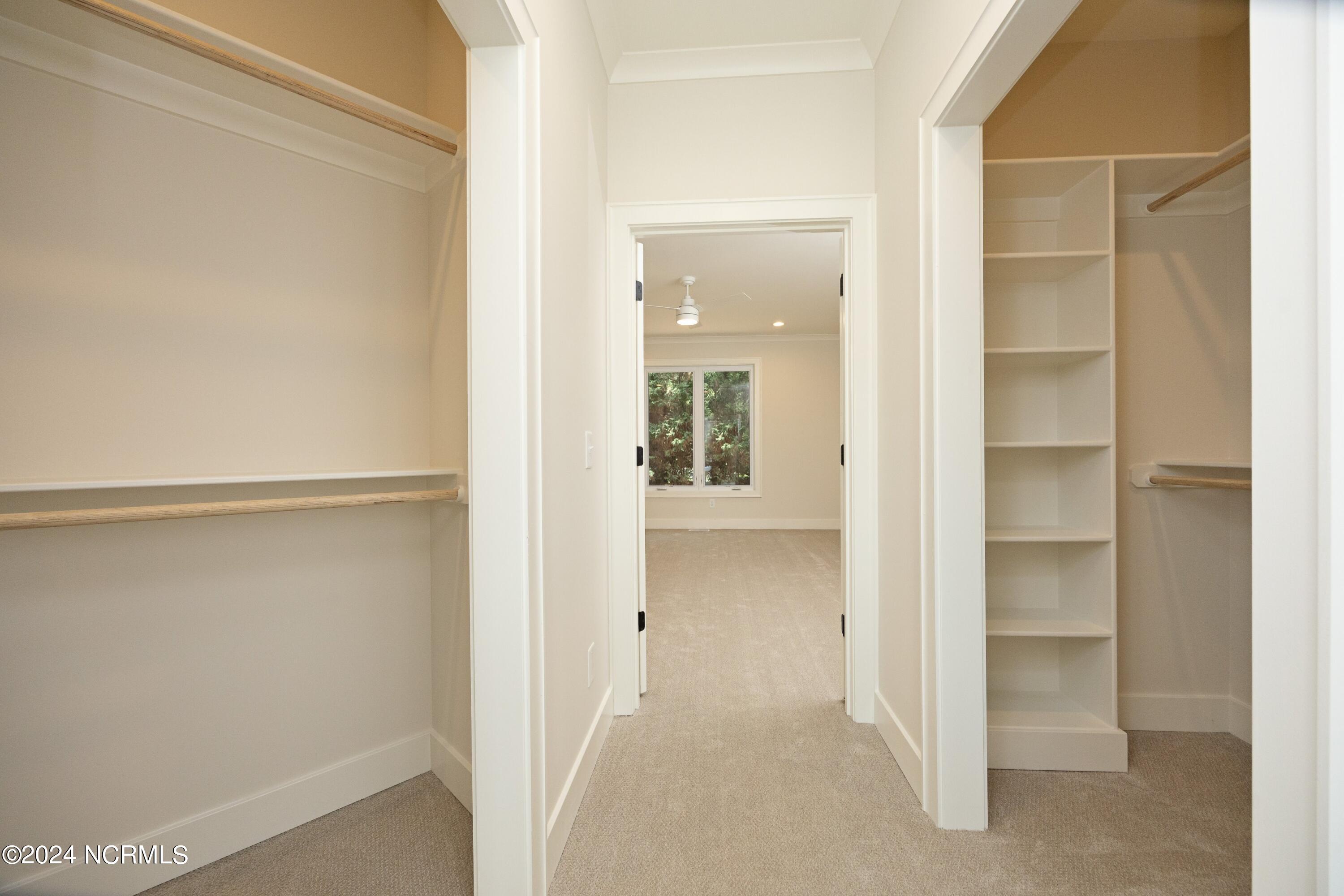 5 Regency Court, 11