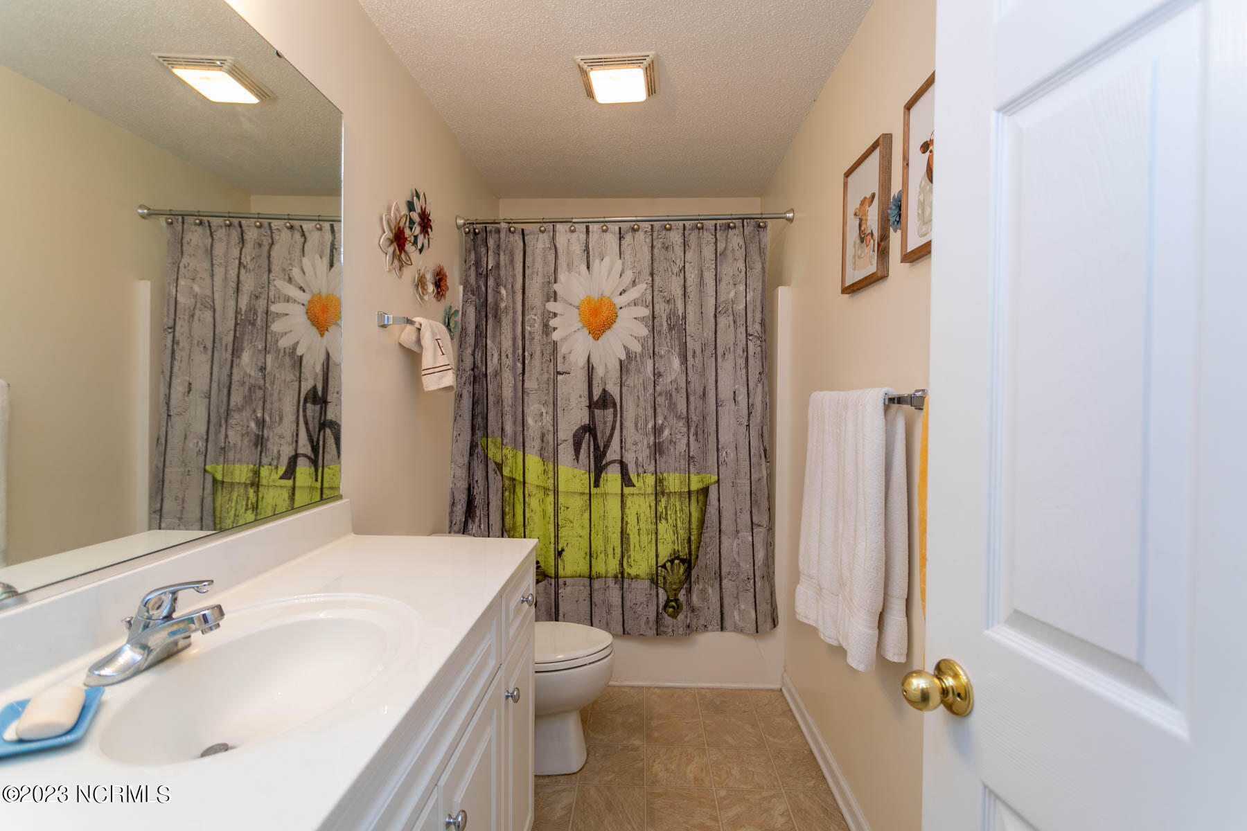 102 Sandy Ridge Road