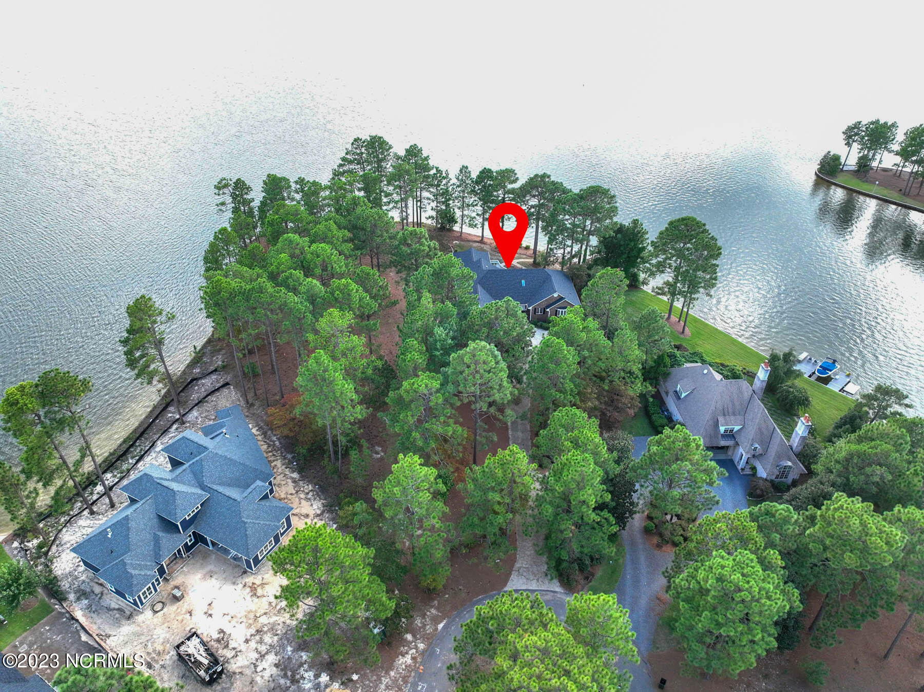 106 Mace Point