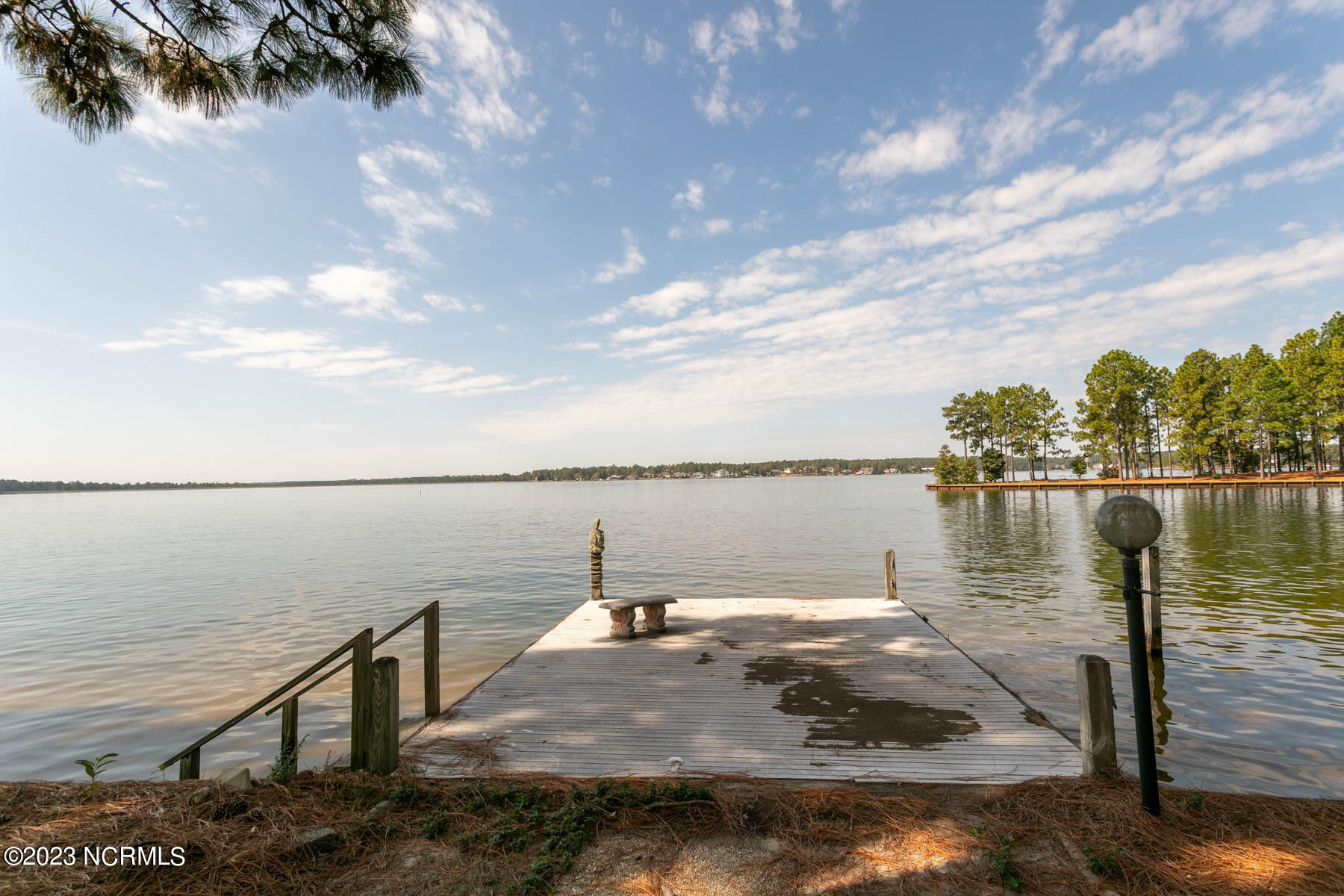 106 Mace Point