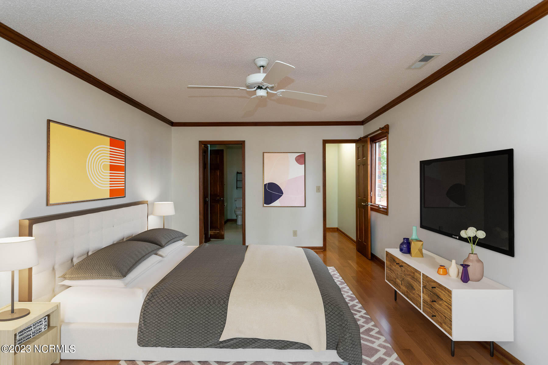 106 Mace Point